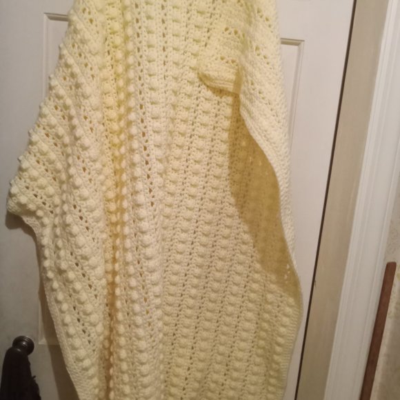 Yellow handmade popcorn stitch crocheted afghan 40x46inch home decor